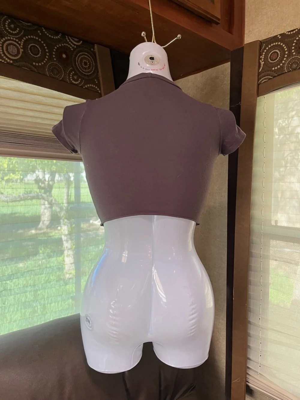 Assorted Women's Tops - Picture 6 of 9